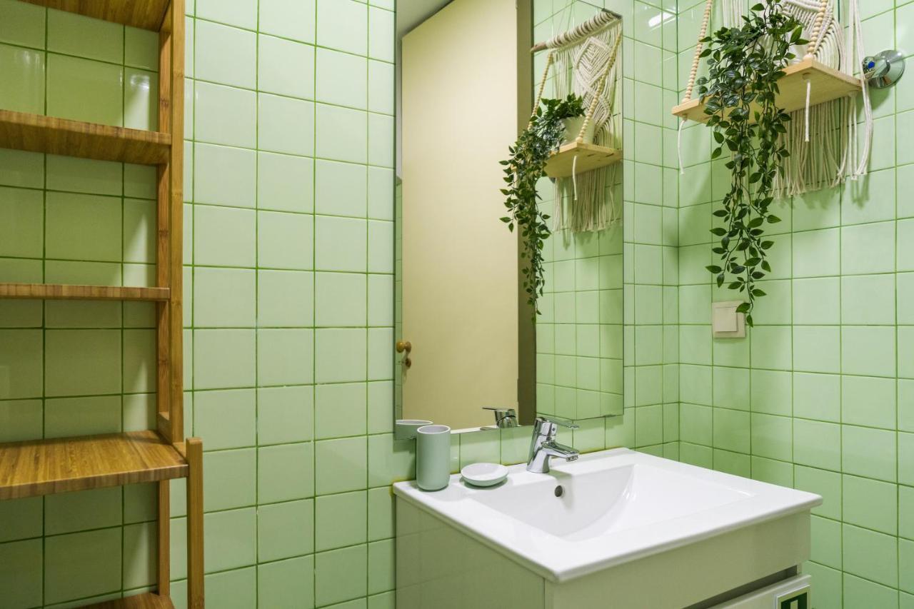 Oporto Family Apartment ภายนอก รูปภาพ